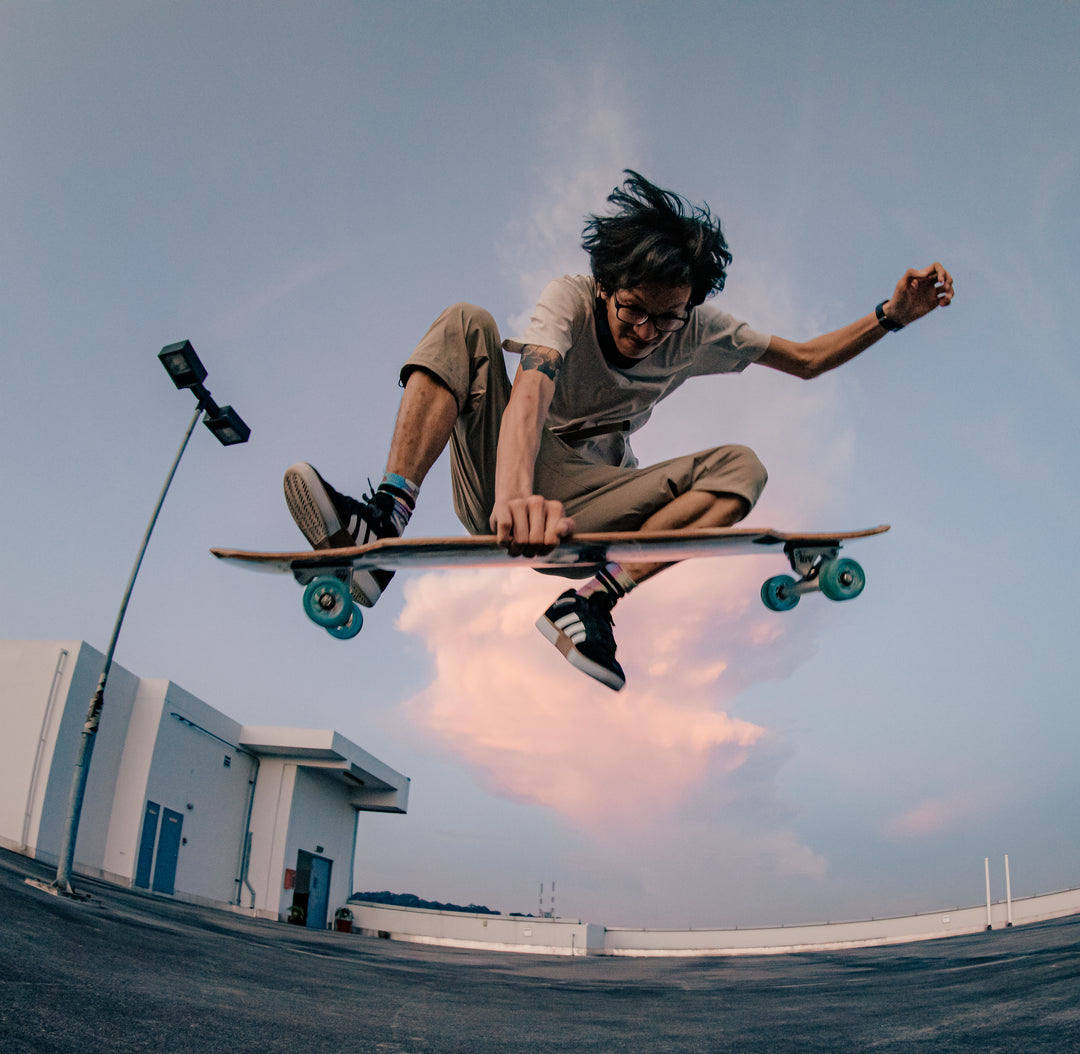 longboard boneless jump freestyle