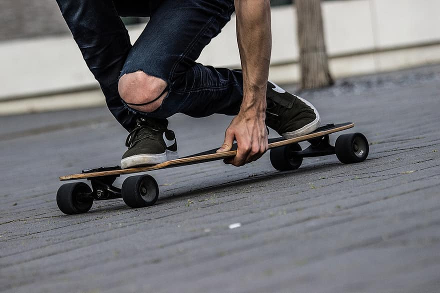 4 styles of longboard and how to do them