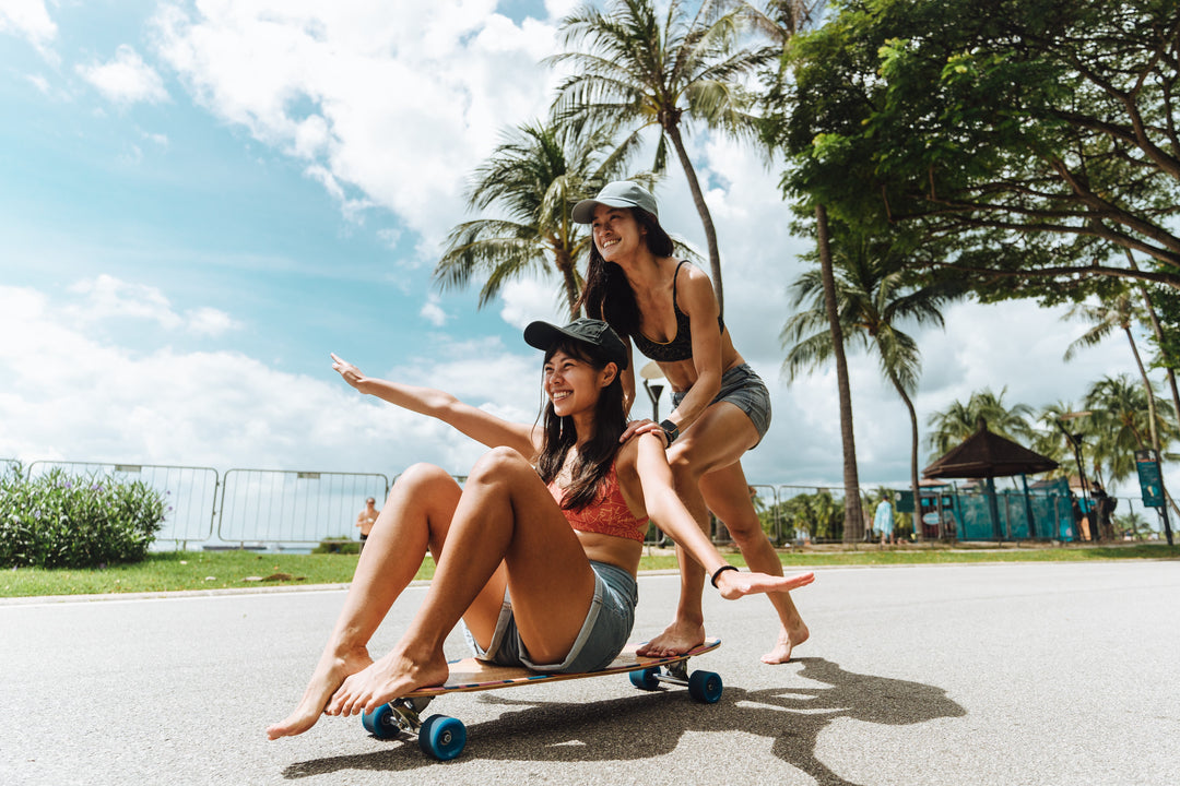 beach girls skating nalu surfskate